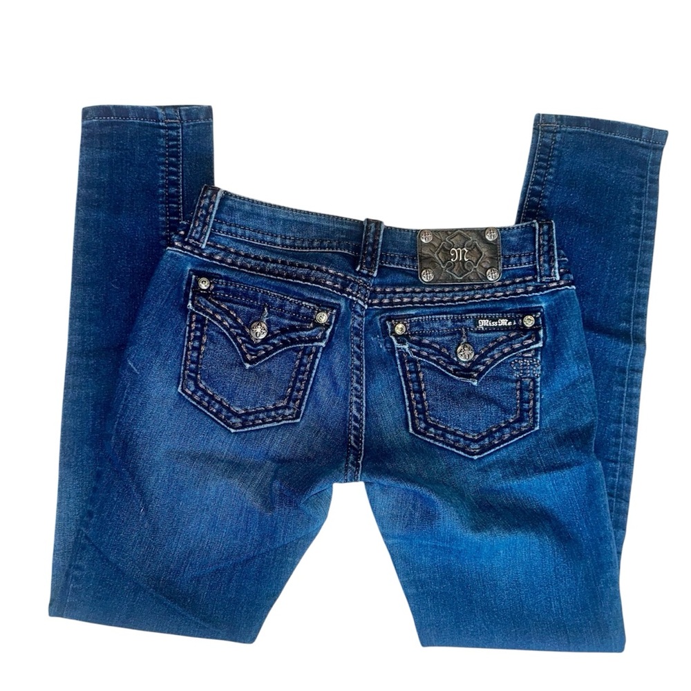 Miss Me Signature Dark Wash Skinny Jeans!
